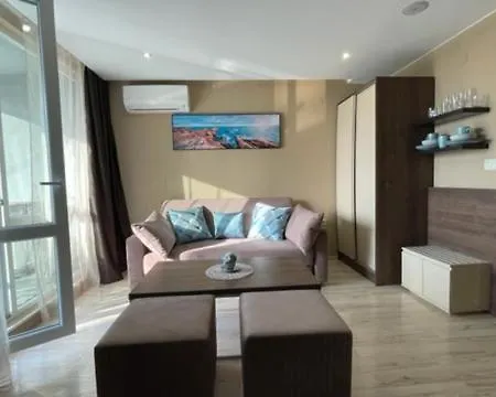 Sea View Studio In Paradiso 511