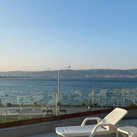 Sea View Studio In Paradiso 511 *
